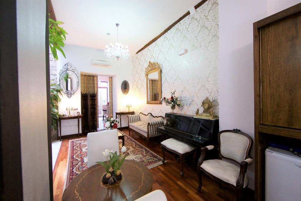Hotel Boutique Nueve Leyendas Ubeda  Bagian luar foto