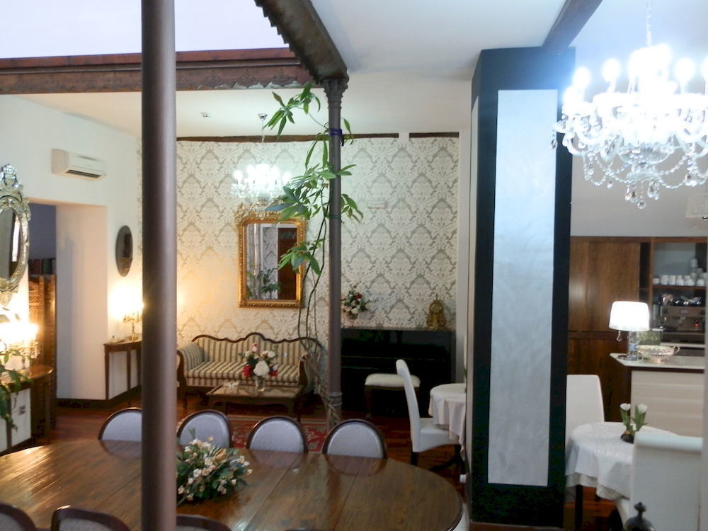 Hotel Boutique Nueve Leyendas Ubeda  Bagian luar foto