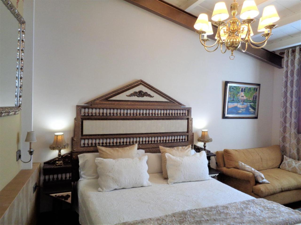 Hotel Boutique Nueve Leyendas Ubeda  Bagian luar foto