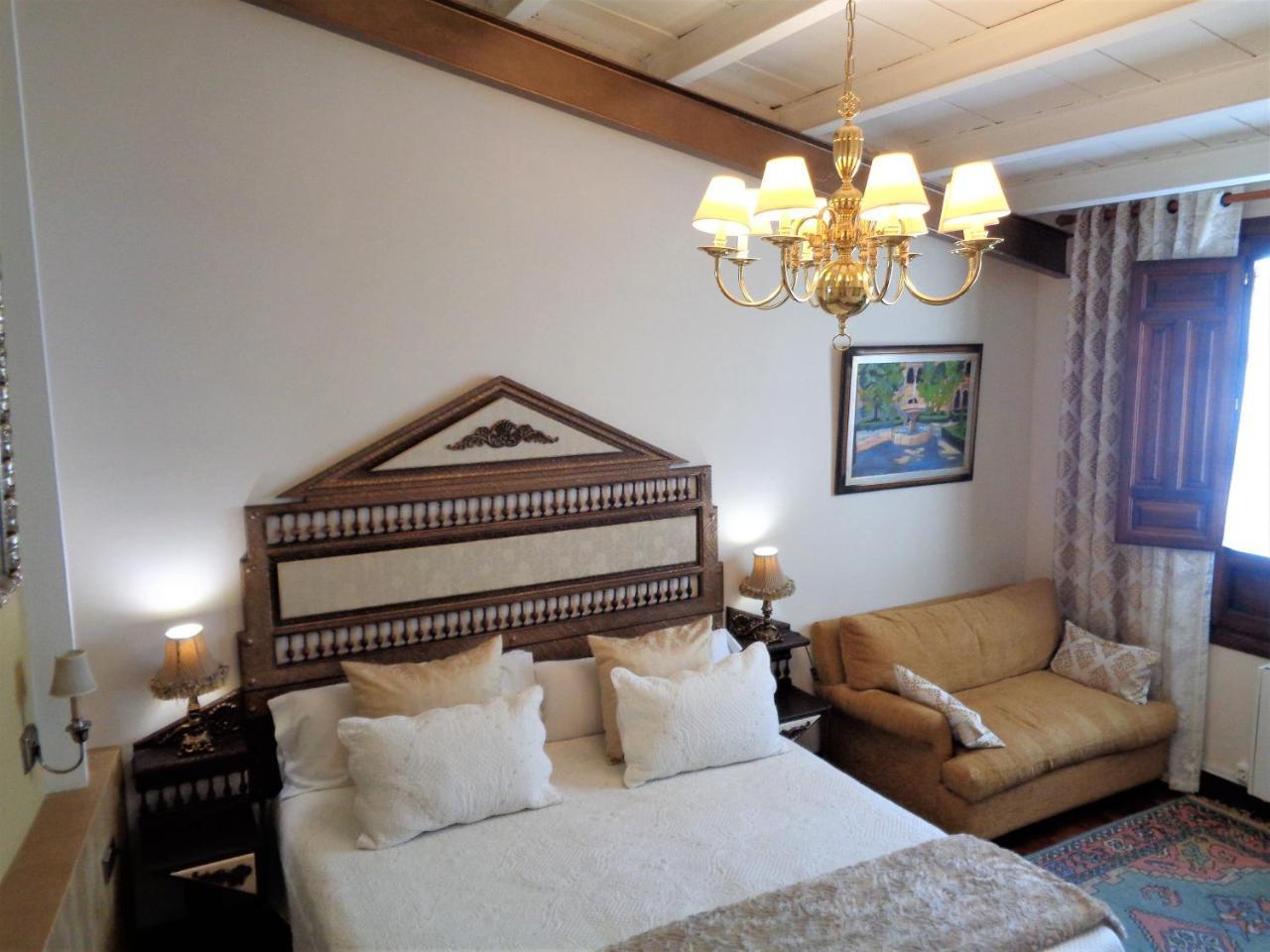 Hotel Boutique Nueve Leyendas Ubeda  Bagian luar foto