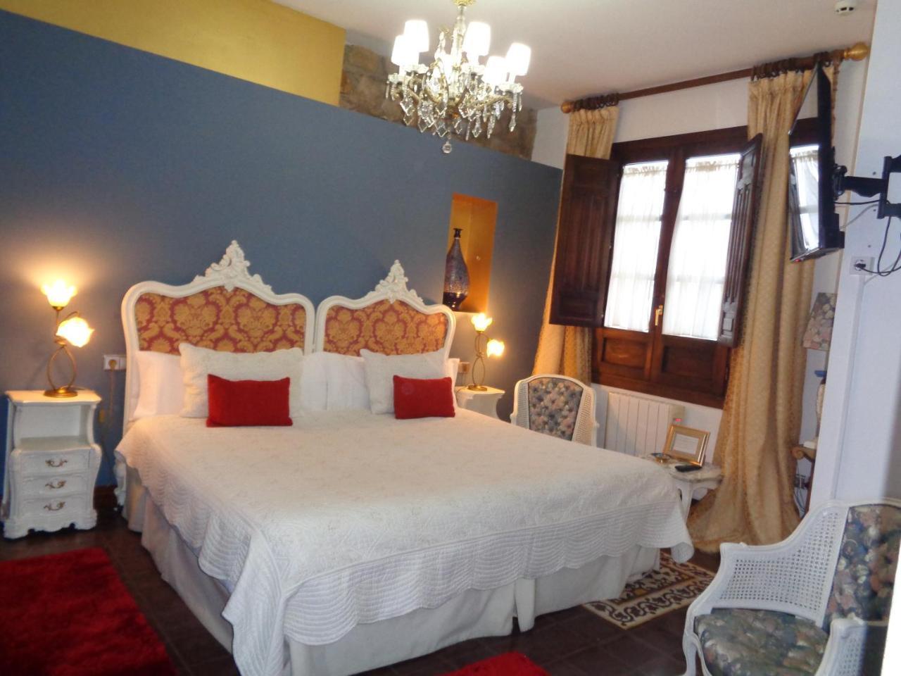 Hotel Boutique Nueve Leyendas Ubeda  Bagian luar foto